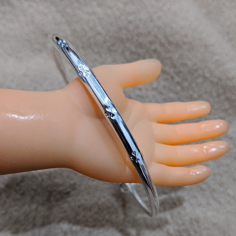 Chic Silver Bangle Bracelet - image 3